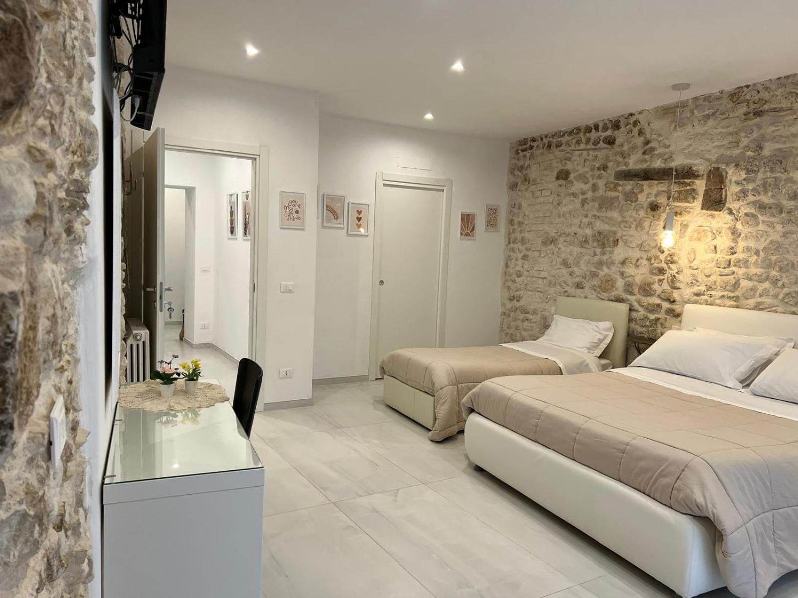 Il Viandante Bed & Breakfast Sulmona Exterior photo